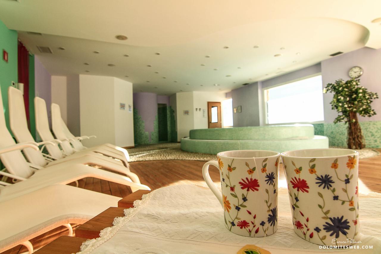 Hotel Savoia Dal 1924 Сан Мартино ди Кастроза Екстериор снимка